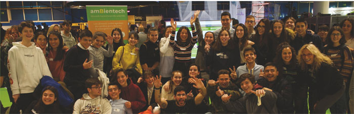 imagen grupo de alumnos en cop25 Madrid